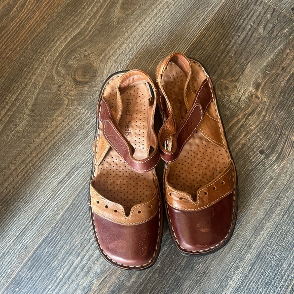 Shoes  by Josef Seibel - Picture 11 of 12